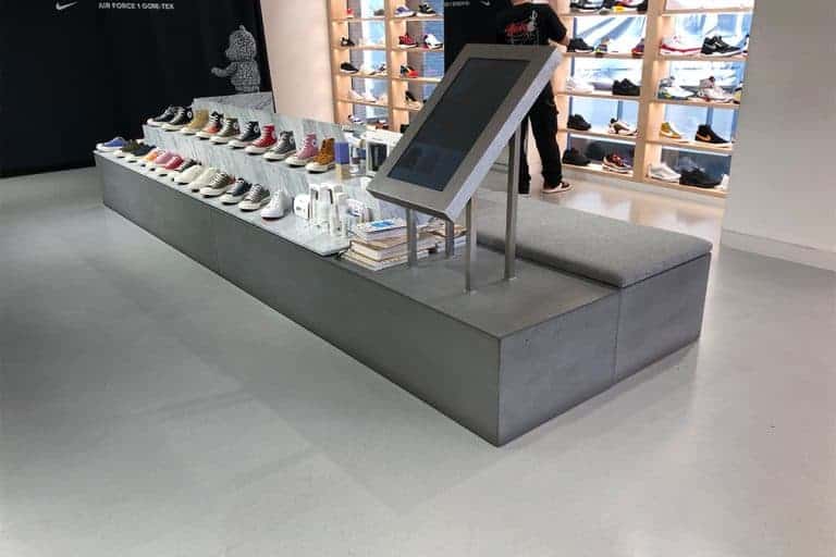 Concrete display for commercial use